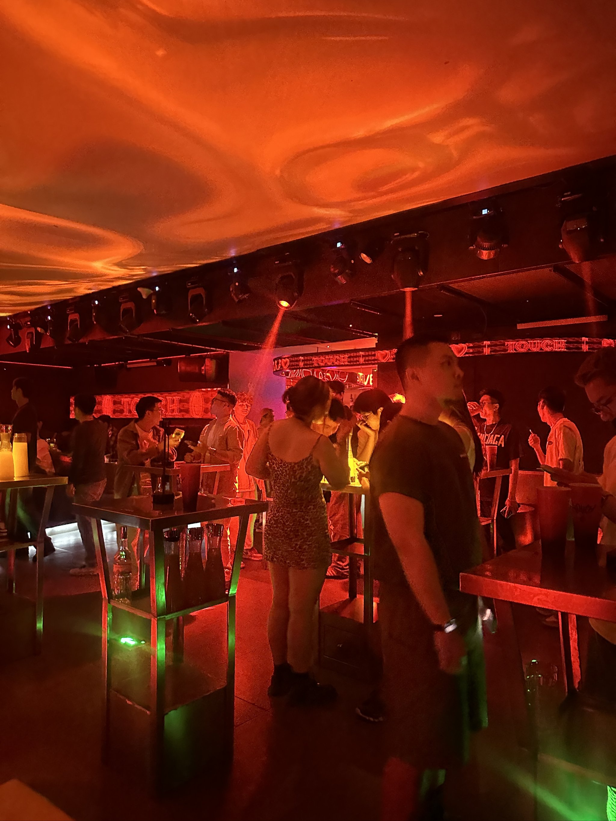 吉林商务ktv中低端消费体验-船营区ktv预定